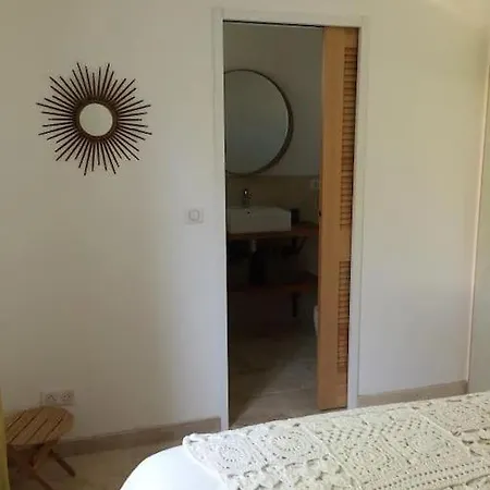 Villa - Au Calme Sur Golf, Et Vue Sur Le Golfe De Saint-tropez *