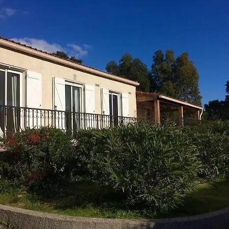 - Au Calme Sur Golf, Et Vue Sur Le Golfe De Saint-tropez Villa Grimaud
